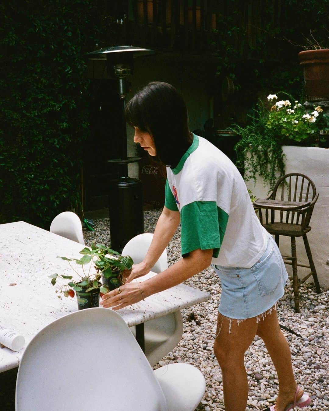 motherdenimのインスタグラム：「Served by MOTHER.」