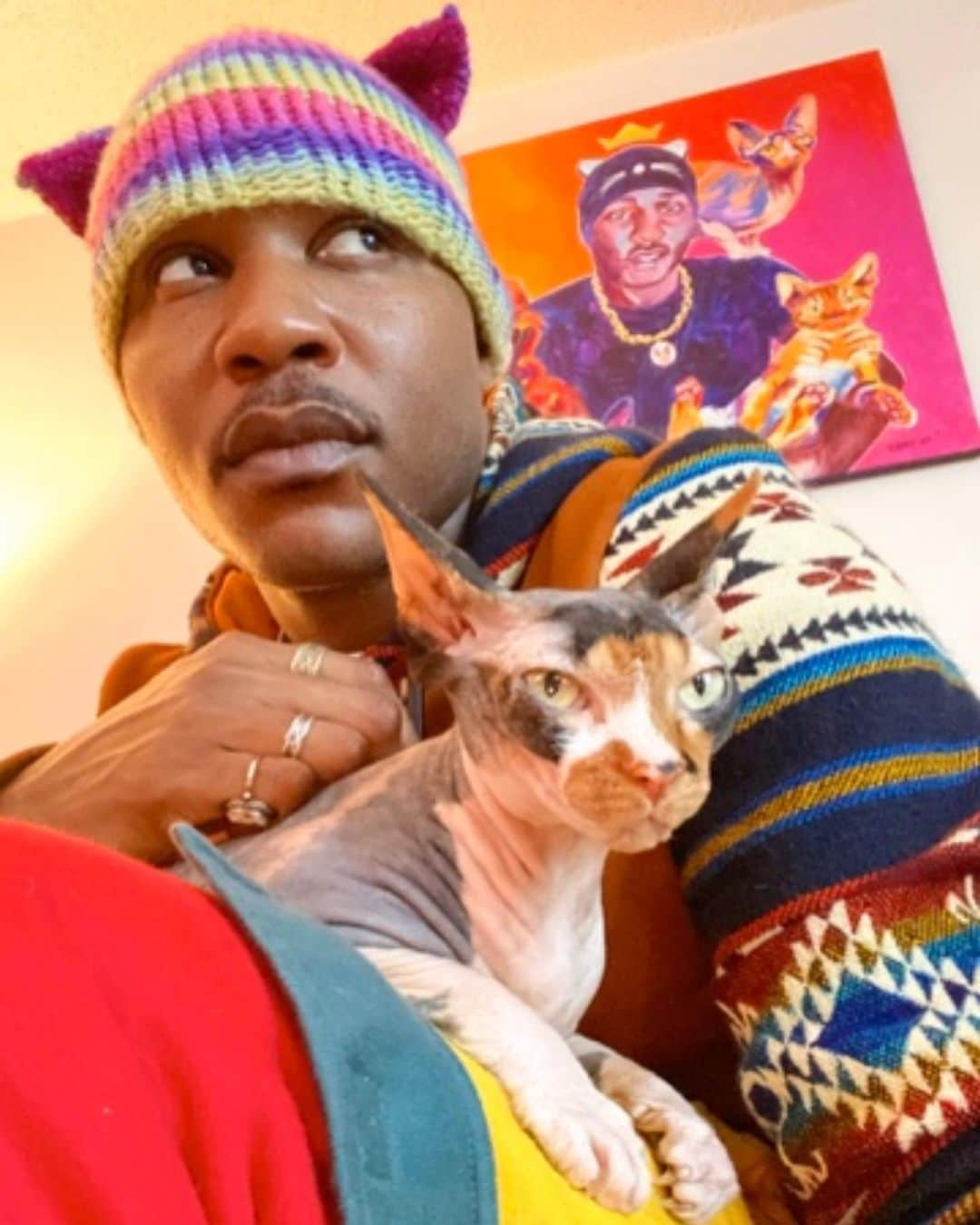 MSHO™(The Cat Rapper) さんのインスタグラム写真 - (MSHO™(The Cat Rapper) Instagram)「I just wanted to let you all know that my Darling MegaMam has passed away due to heart failure. I just wanna say that I love and appreciate her with all my heart. You have taught me soo much and you have been here with me every step of the way. Words will never explain how much I will miss and love you forever. You and I both have had each others backs and the best 9 years of our lives. I remember saving your life when you were just 2 months old extremely sick kitten and we nursed you back to health. Your sister Queen Sushi and your Mom TALI are everything to me. If anyone is reading this. PLEASE don’t feel too sad for me because I’m ok and I’ve had time to process this all. I’m a little sad you won’t be able to meet our wonderful kid. But I know your spirit will be here with us. I love you MegaMam and I would have done everything in my power to keep you here but I know it was your time. Please Tell your Mother TALI that I love her as well. I know she will keep you protected. Her and Ravioli until I join the other side with you. Thank you for changing my life. I promise I will continue our legacy even if it’s the last thing I do. I love you MEGAMAM. Daddy misses you. We all miss you, I promise I won’t let this be all for nothing. Thank you for teaching me how to love and care. I promise to save all the cats and go harder for you and my family. I miss you sleeping with me every night and coming down stairs late at night to tell me to stop gaming and come to bed. I’ll never be able to replace you. Love you. I Can’t believe I’ve lost 2 of my children in less then 1 year. I need life to be a little easier on me right now. ❤️ #RIPMegaMam #MegaMam #TheMightyMegaMam #TheCatRapper #MoGang」6月22日 7時45分 - iammoshow