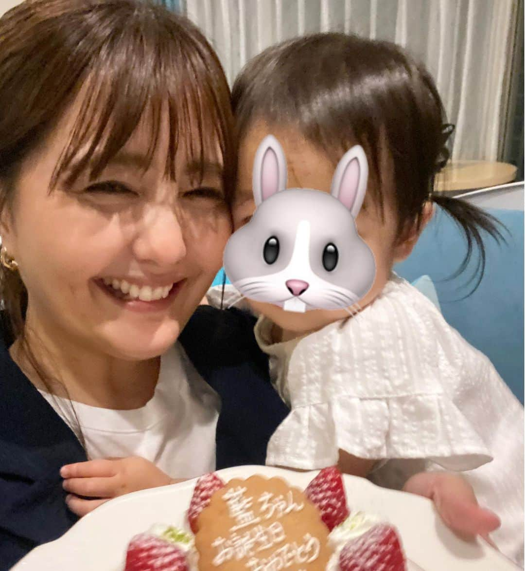 野中藍さんのインスタグラム写真 - (野中藍Instagram)「June 8th was my birthday🎂♡  6/8自分のお誕生日でした！ お祝いメッセージありがとうございました🫶 いい大人になりましたが、 やっぱりお誕生日当日は嬉しくて浮かれてました…笑 身体も心も元気に誕生日を迎えられることが幸せなことだと、年を重ねるごとに実感いたします…✨  私、ノミの天井っていうお話が好きで、 ついつい自分の限界を自分でも知らず知らずに決めちゃいがちなのですが、まだまだぴょんぴょん跳ねていきたいと思っています！！ 頑張ります✊  #6月8日生まれ  #時差投稿です🙏💦」6月22日 9時59分 - ai_nonaka