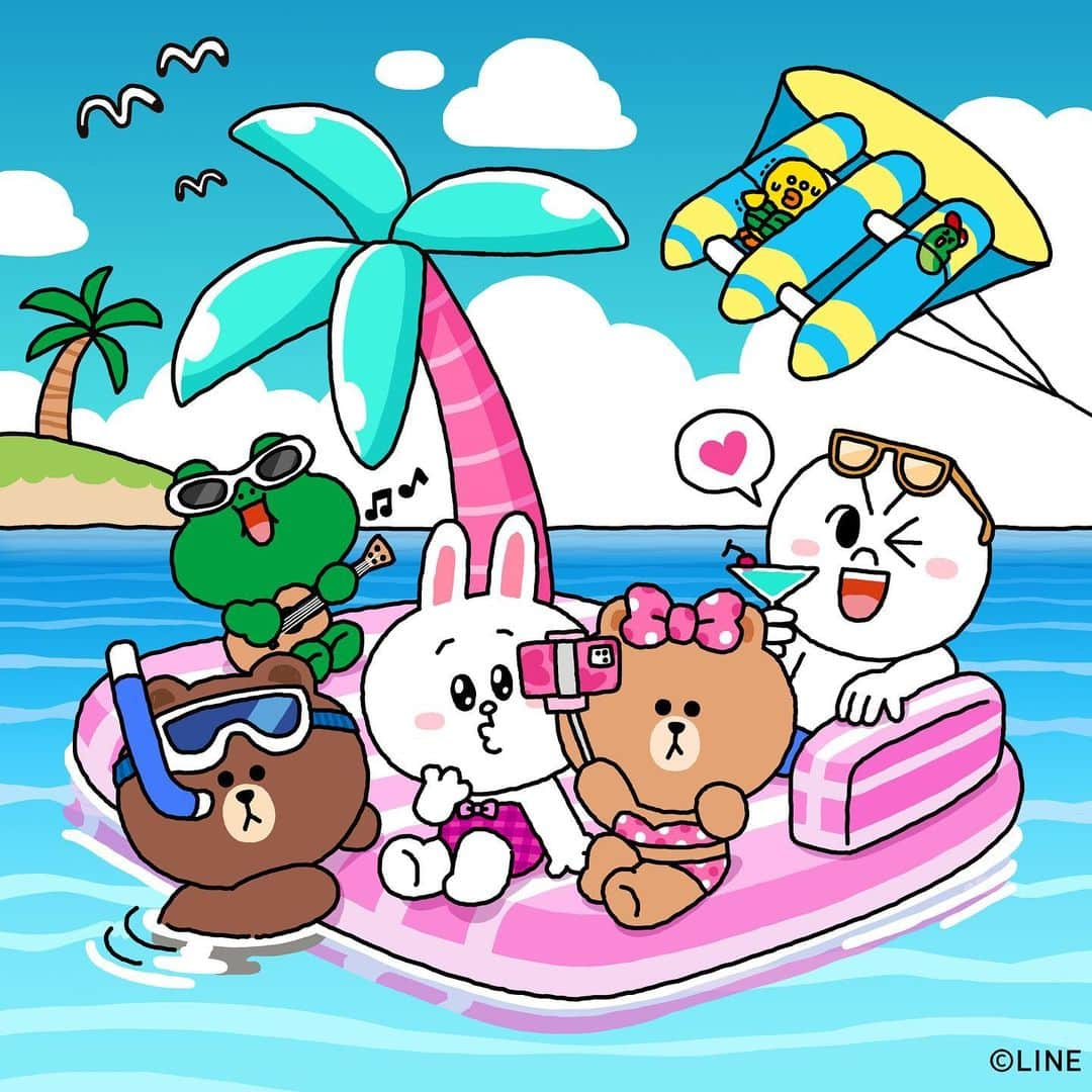 LINE FRIENDSさんのインスタグラム写真 - (LINE FRIENDSInstagram)「It's all about splash day in hot summer! 🏝️☀️  #BROWN #CONY #SALLY #CHOCO #LEONARD #MOON #EDWARD #LINEFRIENDS #summer #vacation #splashday」6月22日 12時00分 - linefriends