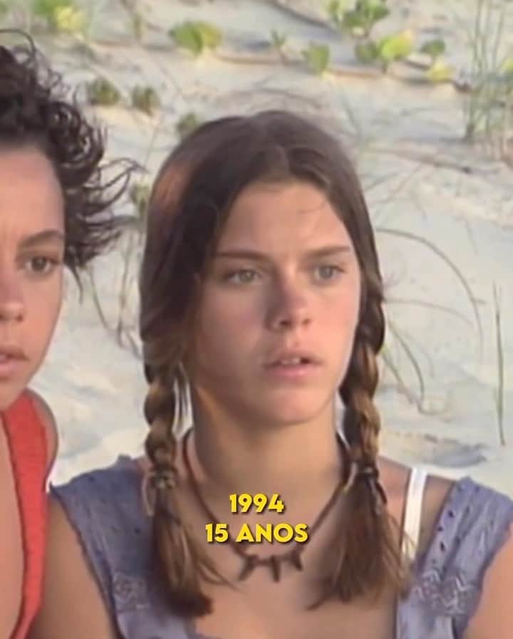 カロライナディークマンのインスタグラム：「tempo tempo tempo tempo e eu tô amando ficar uma velhinha  cada vez mais feliz…  video do @scenesdenovelas adoreeei, obrigada!!!」
