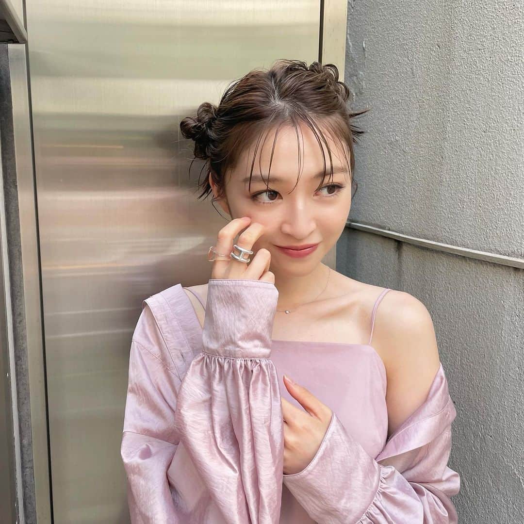 河原洋美のインスタグラム：「可愛すぎる💯💯💯💕 前から見ても可愛いヘアセット💯✨ #linkybyshima #プレミアムケアカラー #hiromi_hair #ヘアセット #ヘアアレンジ」