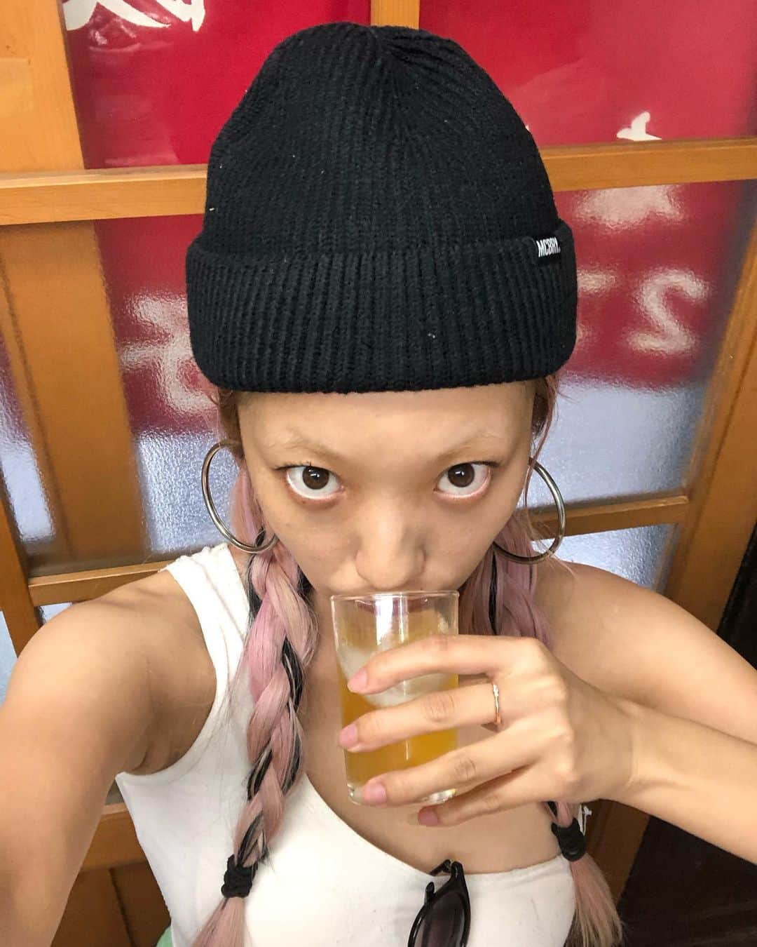 小林レイミのインスタグラム：「ビール飲みません👍」