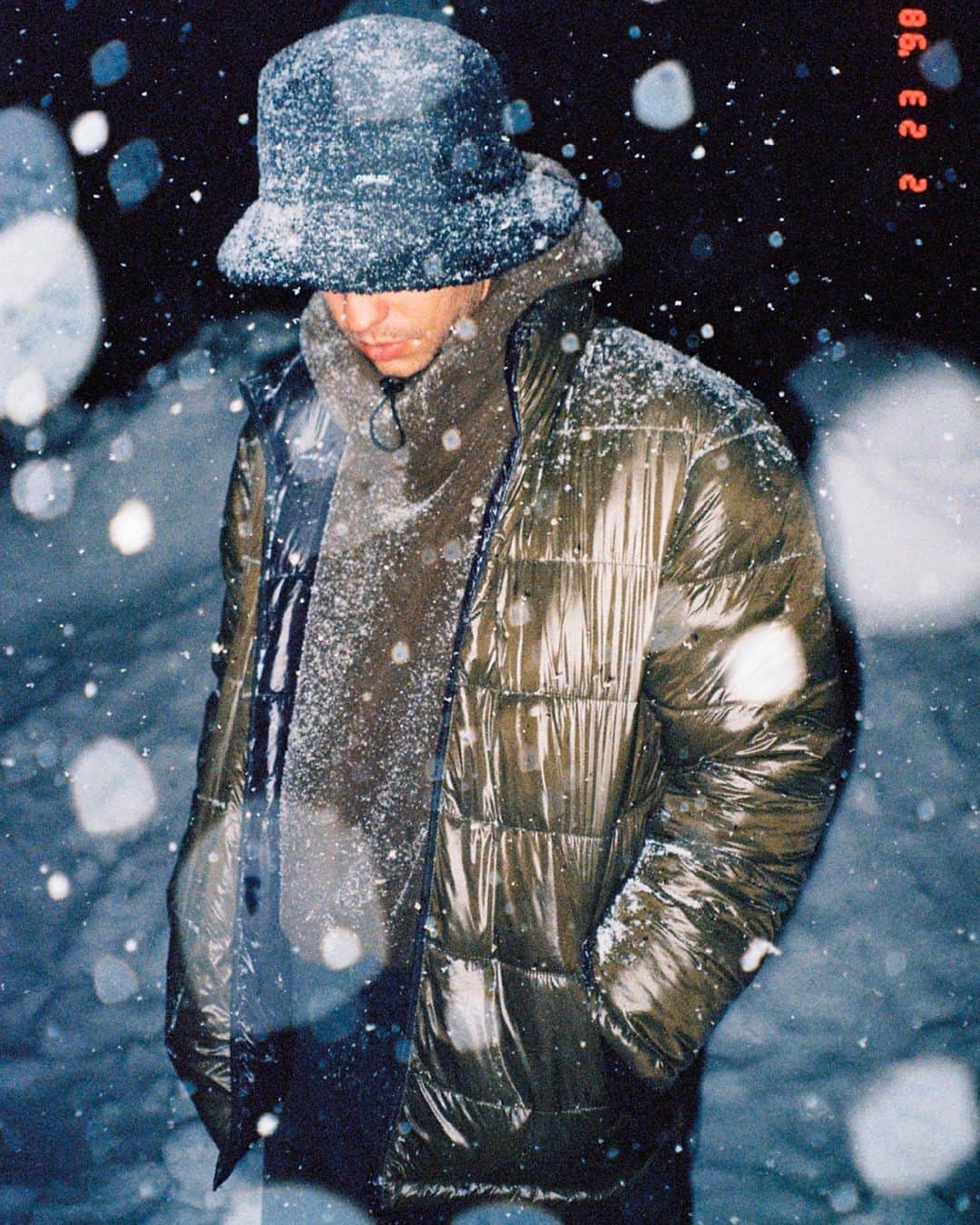 オスクレンのインスタグラム：「Cold Days   @aspensnowmass  #Osklen #Inverno23」