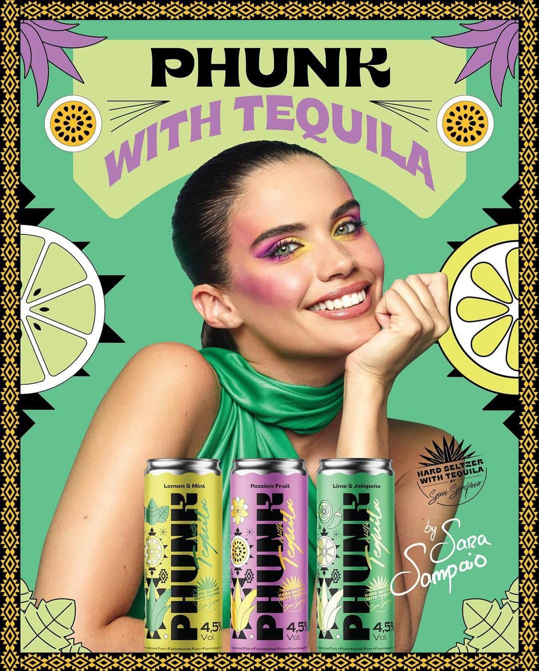 サラ・サンパイオのインスタグラム：「1 year in the making! Mixing 2 of my favorite drinks PHUNK + Tequila. I hope you love them as much as me! Out now @phunkdrinks @phunk_pt」