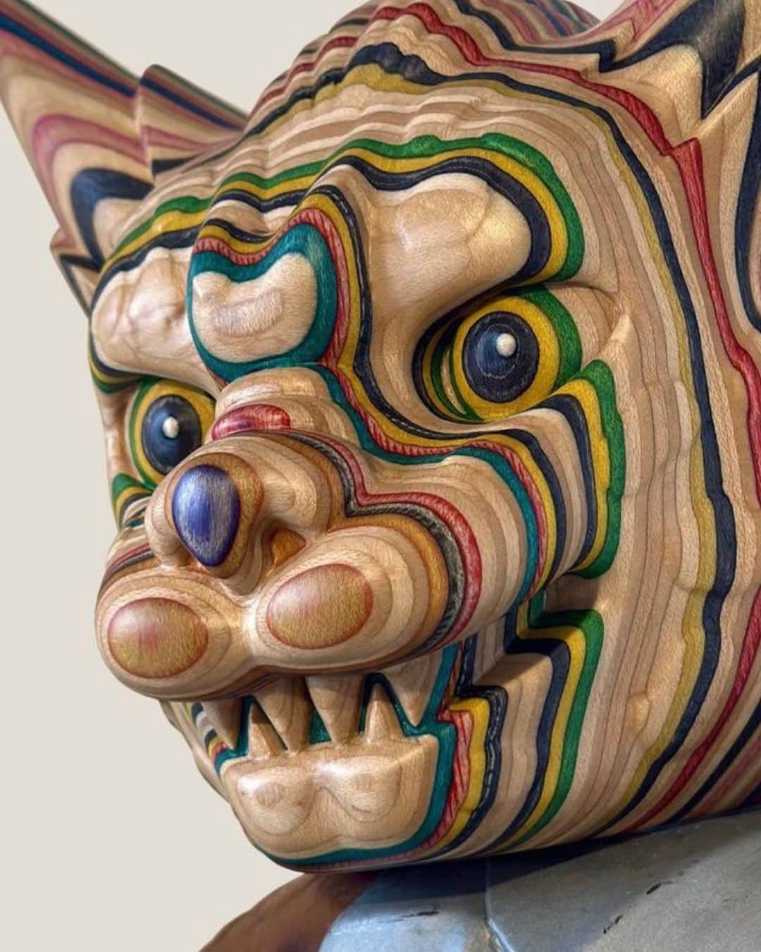 HAROSHIさんのインスタグラム写真 - (HAROSHIInstagram)「Close up details of “Hasami Jaguar “ for @joopiterofficial ❤️✂️🐆🛹  On view in Paris at 8 Avenue Matignon 75008, from June 20 - 24, and bidding for the works will be on @JoopiterOfficial, with the auction starting June 19th & ending on June 27, 5pm CET.  📸 @bflv   #JustPhriends」6月22日 23時25分 - haroshi