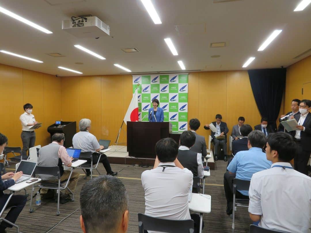 高市早苗のインスタグラム：「6月20日 記者会見」