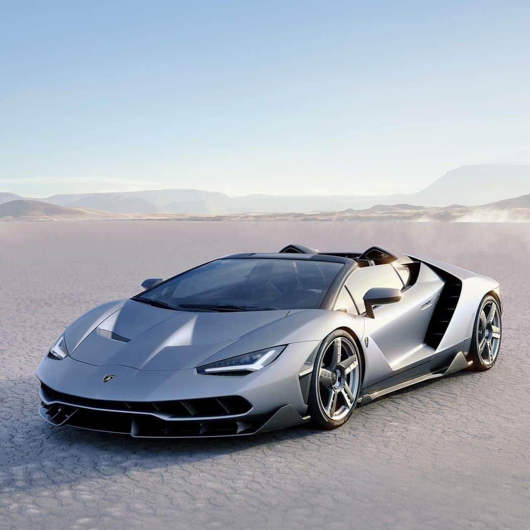 ランボルギーニのインスタグラム：「Born as a tribute, it immediately became an automotive landmark. It is the Lamborghini Centenario Roadster, where innovative design and cutting-edge engineering skills go beyond, together.  #Lamborghini #CentenarioRoadster」