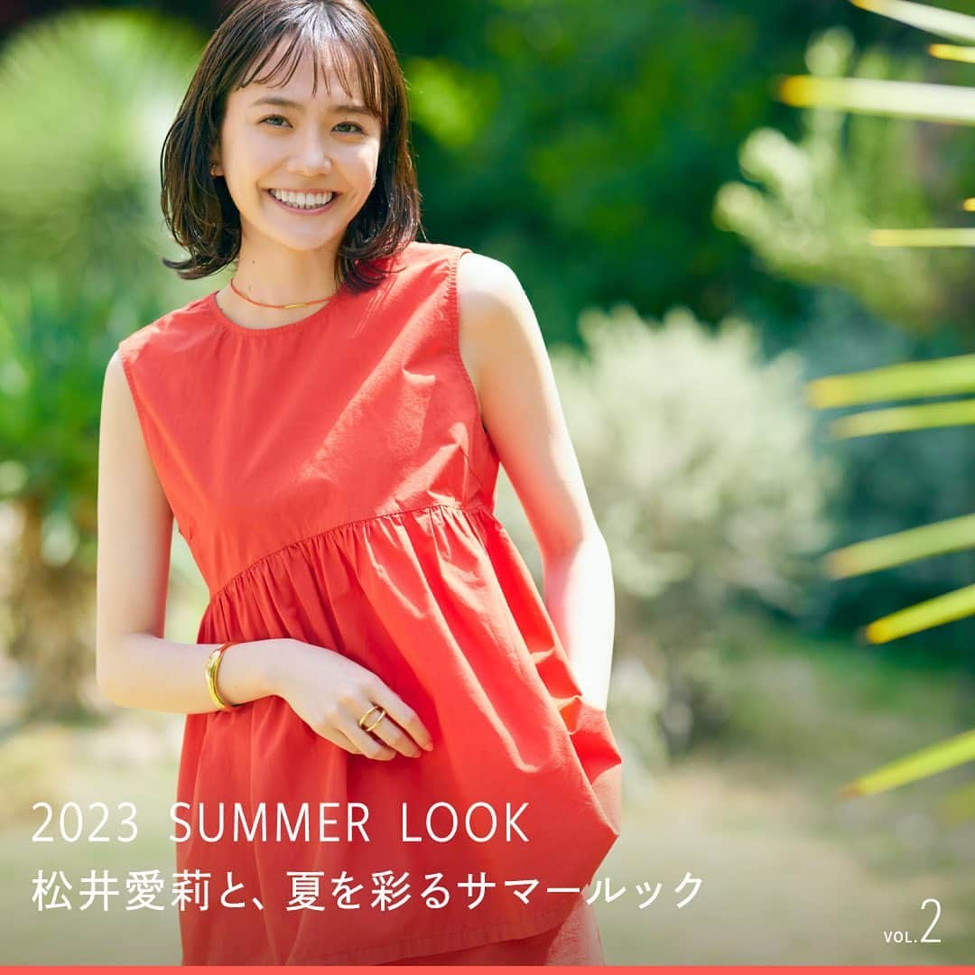 green label relaxingさんのインスタグラム写真 - (green label relaxingInstagram)「＼2023 SUMMER LOOK／ 松井愛莉さん（ @airi1226_official ）と、夏を彩るサマールック🌻  ミッドサマーのテーマ「SAPEUSE（サプーズ）」にのせて2回連載でお届けするグリーンレーベルリラクシングのサマールック。 vol.2は、植物の染料をブレンドしたボタニカルカラーアイテムをはじめ、ガーデンムード溢れるアイテムをご紹介。さまざまな色を大人カジュアルに着こなす俳優・松井愛莉さんに注目です✨  〜メインアイテム〜 【1.4枚目】 ▪︎ milo(ミロ) ガーデンダイ ノースリーブ ブラウス ¥8,910(税込) No. 36166590948  【2枚目】 ▪︎ Aライン ティアード ワンピース ¥9,900(税込) No. 36261993089  【3枚目】 ▪︎INDIA ピンタック ブラウス ¥7,920(税込) No. 36161041942  【5枚目】 ▪︎ ビジューフラット トングサンダル ¥8,910(税込) No. 36311992145  【6枚目】 ▪︎ ビジューフラット トングサンダル ¥8,910(税込) No. 36311992145 ▪︎ ビジュープラット サンダル ¥8,910(税込) No. 36311992142  【7枚目】 ▪︎ アート プリント イージー パンツ ¥9,900(税込) No. 36141992550  #greenlabelrelaxing  #グリーンレーベルリラクシング  #松井愛莉  #夏服コーデ   #リゾートコーデ #夏コーデ #休日コーデ #夏休みコーデ #お出かけコーデ #カラーコーデ#ブラウスコーデ#ノースリーブ #ワンピースコーデ #ノースリーブワンピース #ビジューサンダル#トングサンダル#夏サンダル#サンダルコーデ #大人カジュアルコーデ #大人カジュアル #セットアップコーデ#トレンドコーデ」6月22日 17時03分 - ua_greenlabel