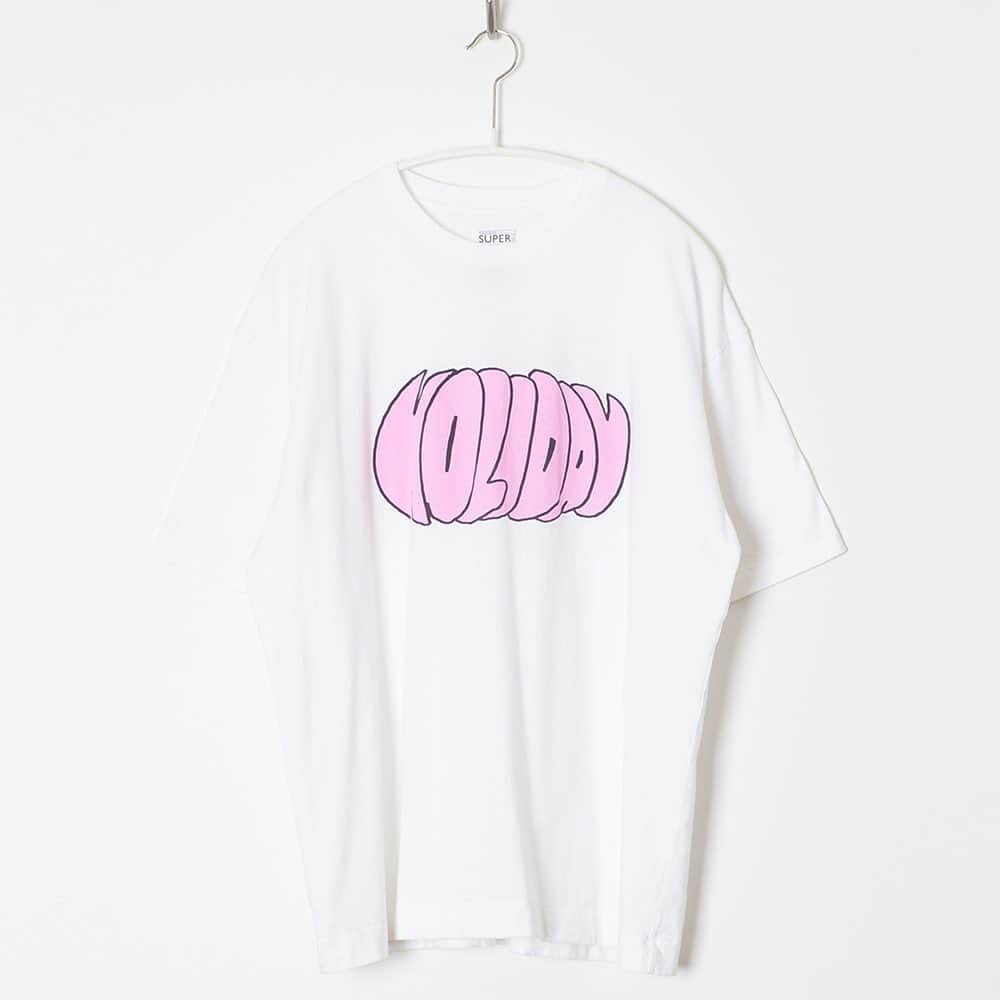 のインスタグラム：「《NEW ARRIVAL》SUPER FINE S/S T-SHIRT (GRAFFITI LOGO) - HOLIDAY ONLINE STORE https://holiday-online.jp/  #HOLIDAY_PR #HOLIDAYonlinestore #HOLIDAY2023summer #HOLIDAY_superfine」