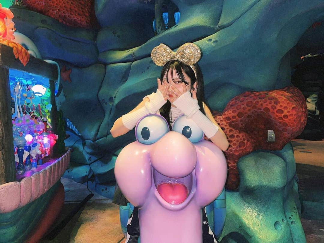 高梨優佳さんのインスタグラム写真 - (高梨優佳Instagram)「disney 🧃 月1は行かないと気が済まない ！ この日は暑かった 〰️（т-т）」6月22日 17時25分 - yukaaa0721xx