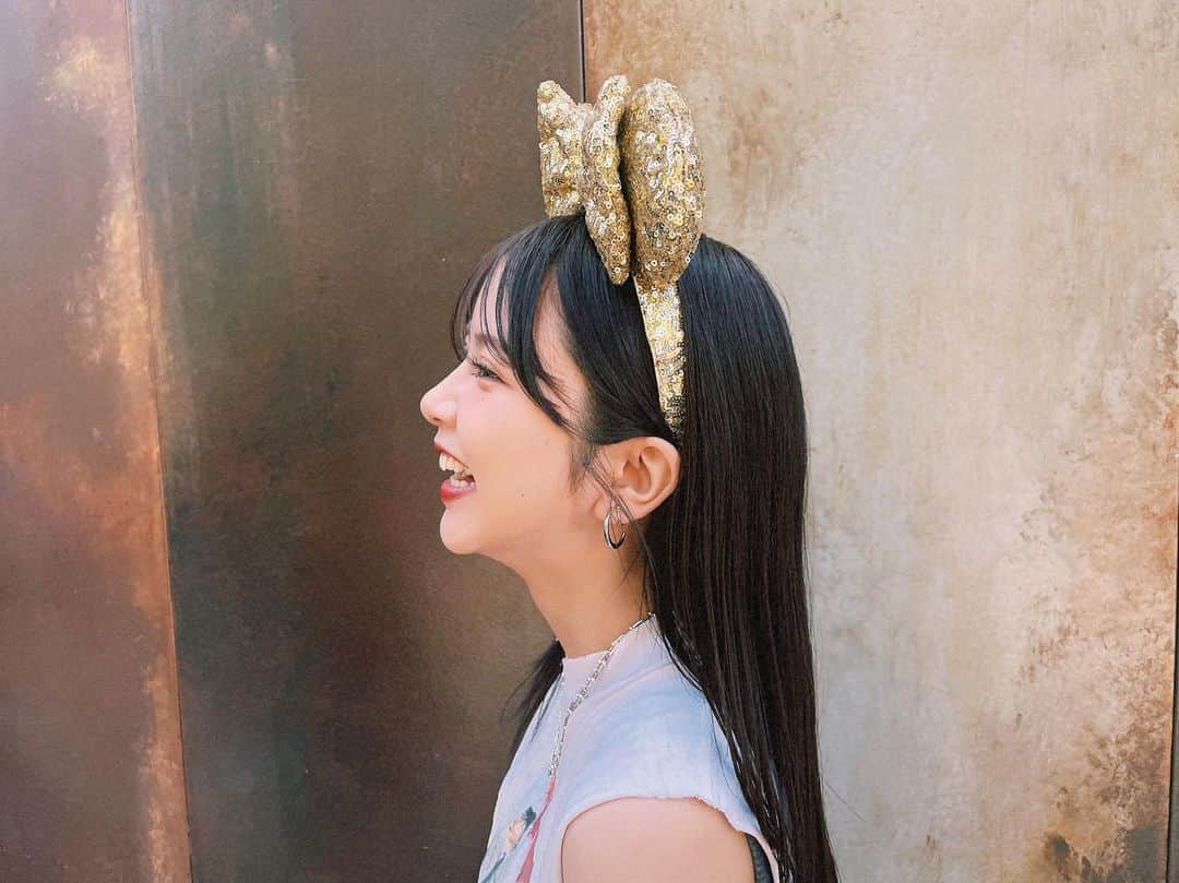高梨優佳のインスタグラム：「disney 🧃 月1は行かないと気が済まない ！ この日は暑かった 〰️（т-т）」