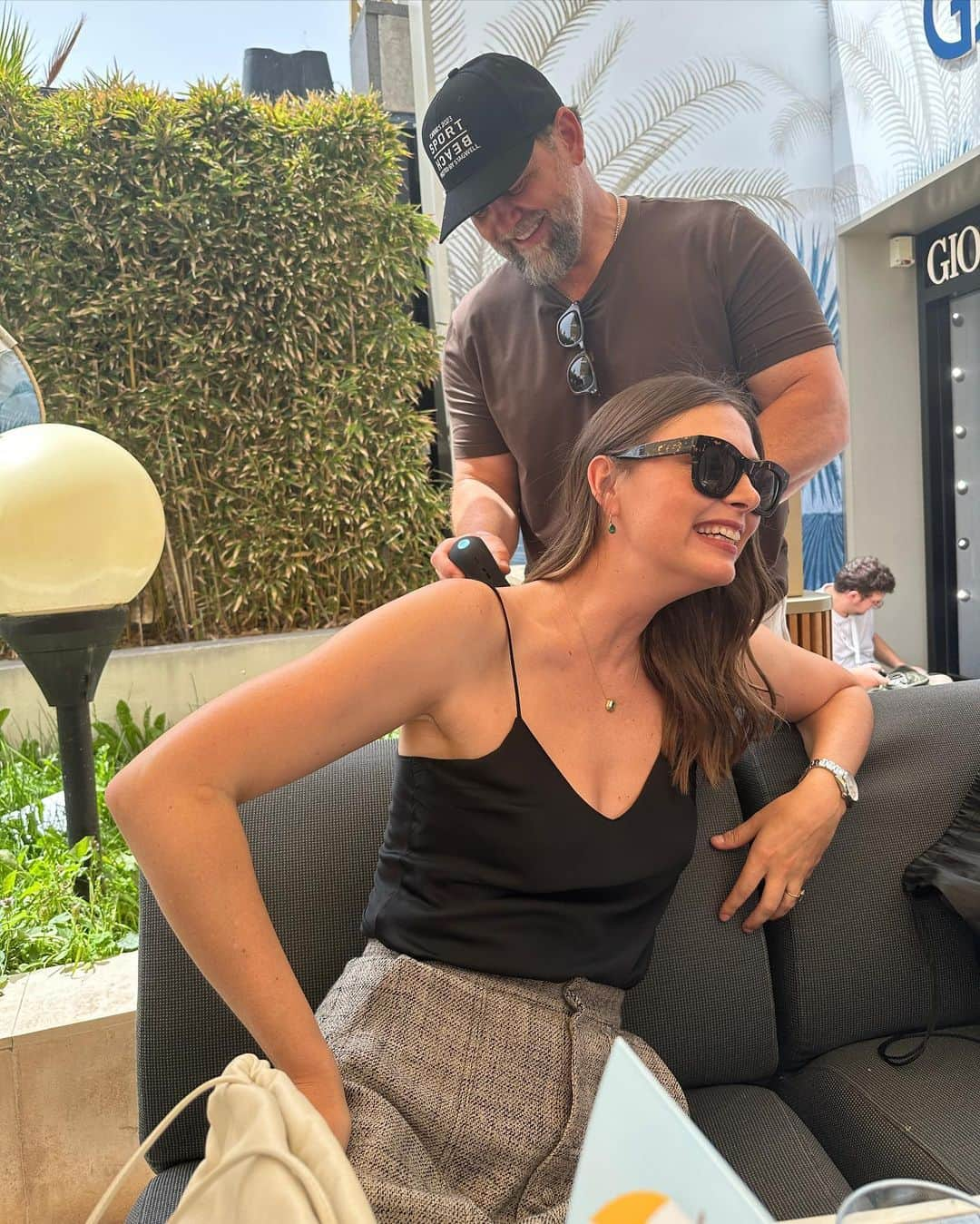 マリア・シャラポワさんのインスタグラム写真 - (マリア・シャラポワInstagram)「I guess I just have to fly to Cannes to get treatment on my shoulder from the very best🤷‍♀️💪🏆 @drjasonwersland @therabody」6月22日 17時43分 - mariasharapova