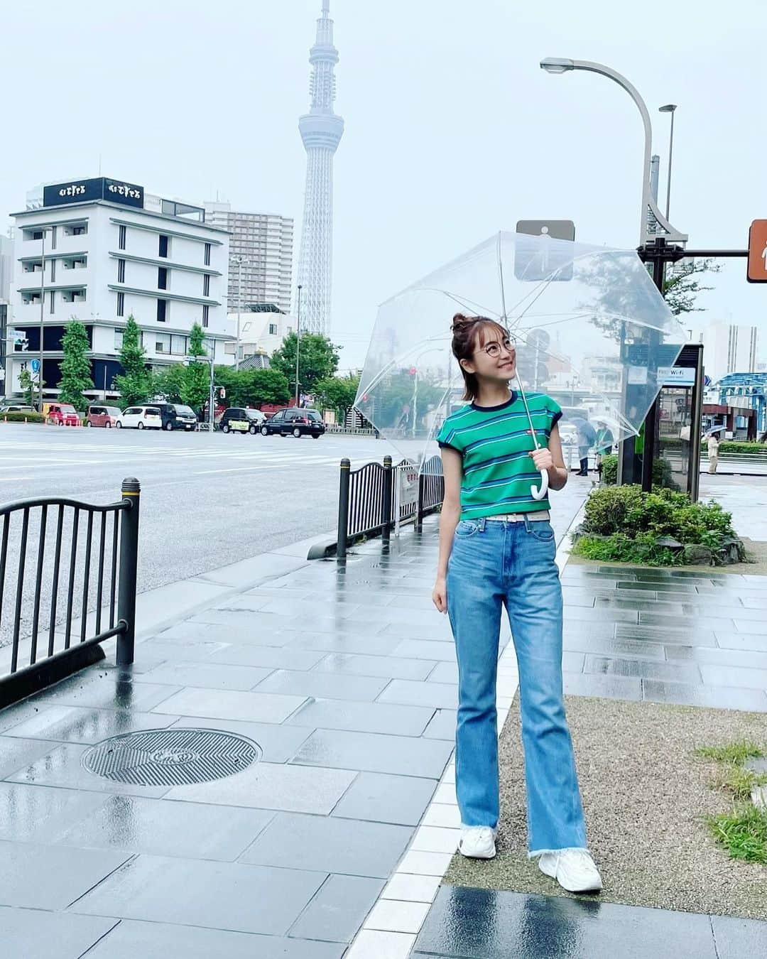 鈴木奈々さんのインスタグラム写真 - (鈴木奈々Instagram)「今日のコーデです😊 トップス、デニム→ @milkfedjp #雨の日コーデ」6月22日 18時31分 - nana_suzuki79