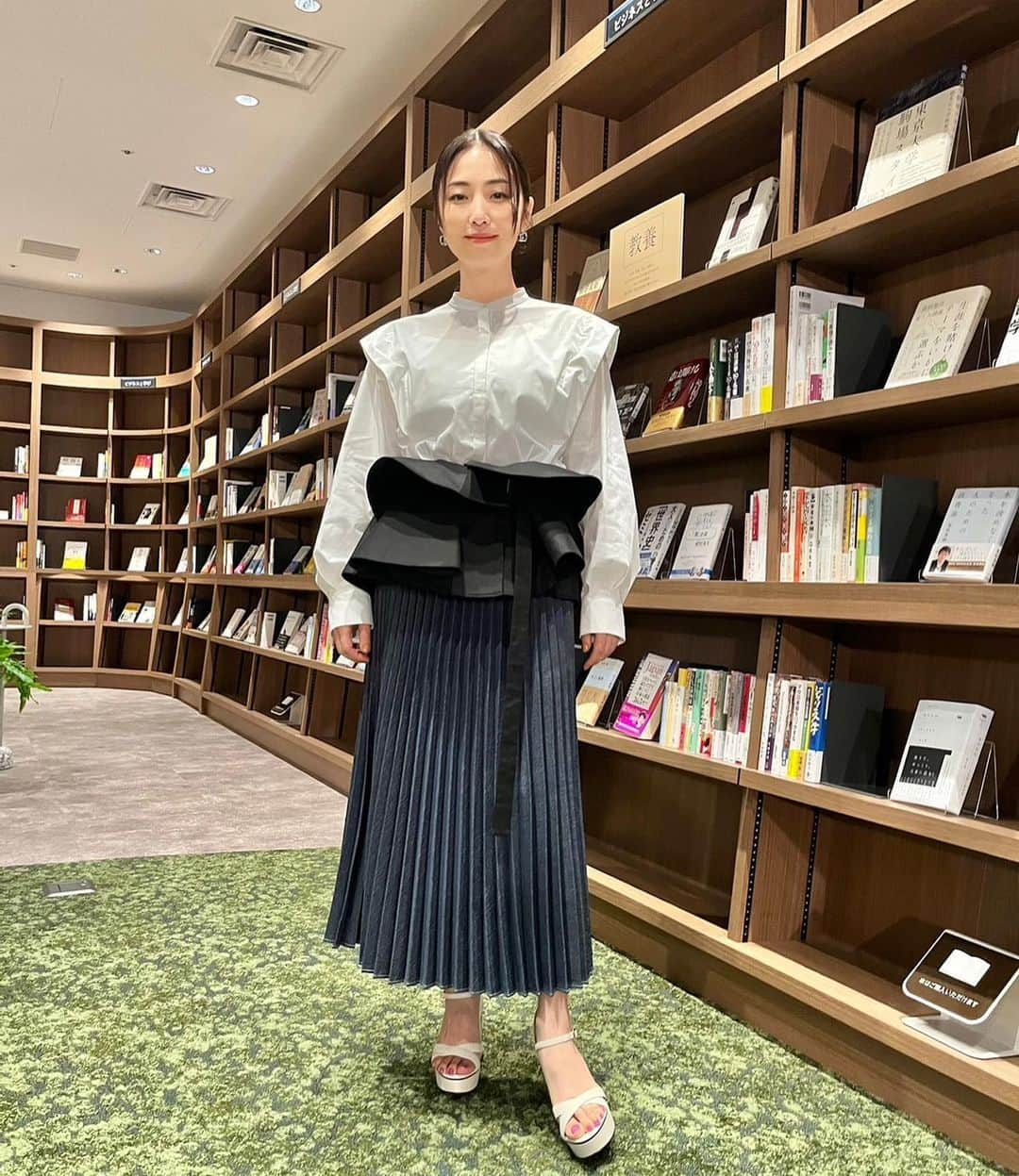 MEGUMIさんのインスタグラム写真 - (MEGUMIInstagram)「最近はこんな格好でお送りしてました👗💞🫶🏃  Recent Coordinates💗」6月22日 18時32分 - megumi1818