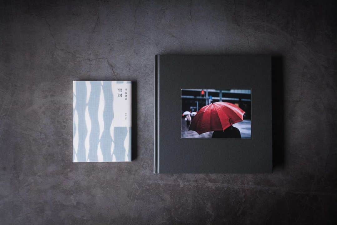 Takashi Yasuiさんのインスタグラム写真 - (Takashi YasuiInstagram)「Size Comparison of the Photo Book 'PERSONAL WORK’  I designed 'PERSONAL WORK' to be a bit smaller than your typical photo book. You know, larger books have a certain grandeur about them, an aura that almost sets them apart from everyday life. But that's not what I wanted for this project. I wanted this book to be a part of your daily routine, something you'd reach for on your bookshelf again and again, at any time. I created it with the intention that you'll want to pick it up regularly.」6月22日 18時38分 - _tuck4