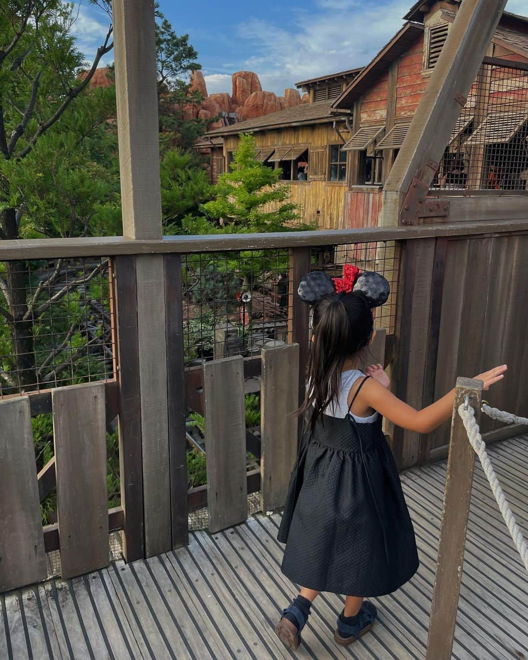 岡田美季さんのインスタグラム写真 - (岡田美季Instagram)「Birthday Disney🏰❤️ おめでとう👸❤️ #disneyland」6月22日 18時47分 - mikiokada0225