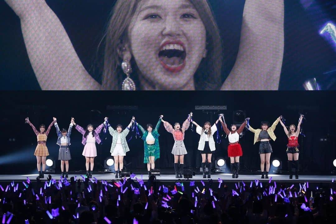 ANGERMEさんのインスタグラム写真 - (ANGERMEInstagram)「.  ANGERME CONCERT 2023 竹内朱莉 FINAL LIVE ｢アンジュルムより愛をこめて｣ in 横浜アリーナ  Thanks for all !  これからも竹内朱莉、アンジュルムを よろしくお願いします！  #アンジュルム #angerme #helloproject #ハロプロ #横浜アリーナ #アンジュ横アリ0621」6月22日 19時28分 - angerme_official