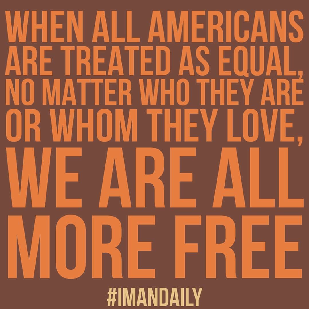 イマン・アブドゥルマジドのインスタグラム：「#imandaily Happy Pride #pridemonth」