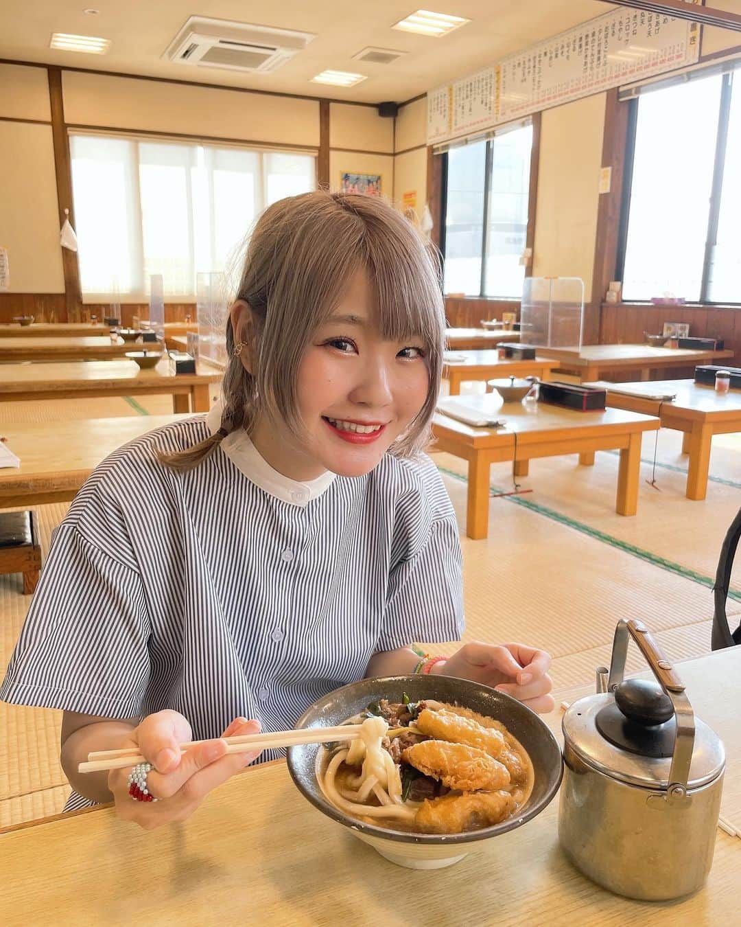 ハラミちゃんさんのインスタグラム写真 - (ハラミちゃんInstagram)「牧のうどんからのひらおさん  #はしごしちゃった #ひらおさんは揚げたてが来るから時差でチーズしか撮れなかった #チーズ神よ #海鮮も神よ #でろでろ肉ごぼう天神よ #福岡グルメは神よ」6月22日 20時26分 - harami_piano