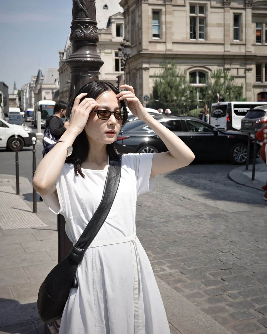 小川琴美さんのインスタグラム写真 - (小川琴美Instagram)「Styling.  Dress @lemaire_official  Bag @lemaire_official」6月22日 20時55分 - koty______