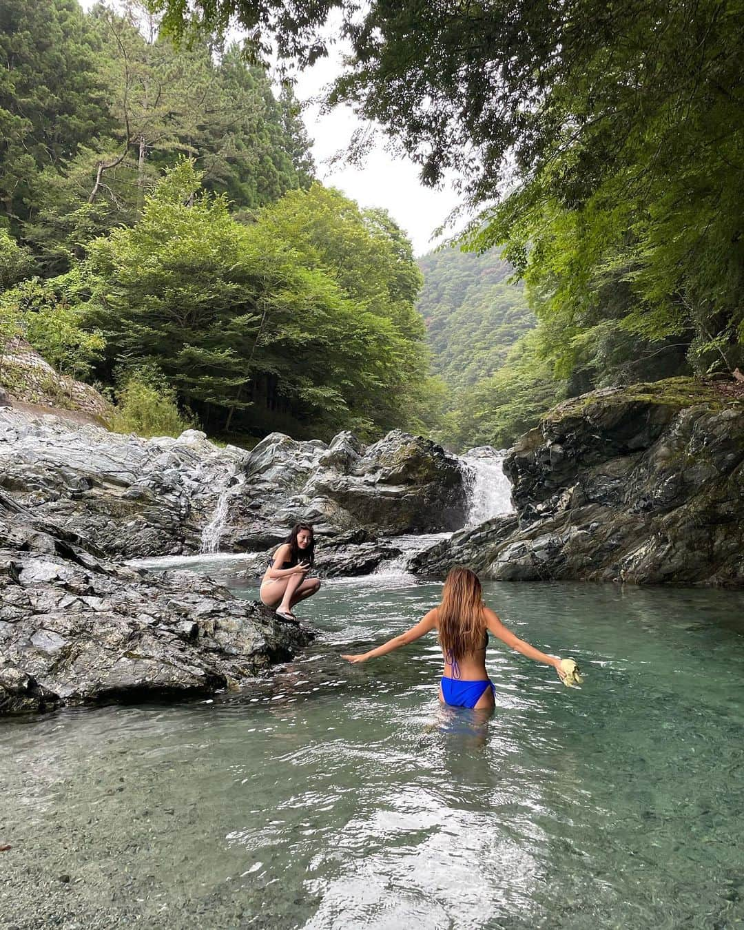 亀川萌絵子のインスタグラム：「自然欲しています🛶🗺️💚」