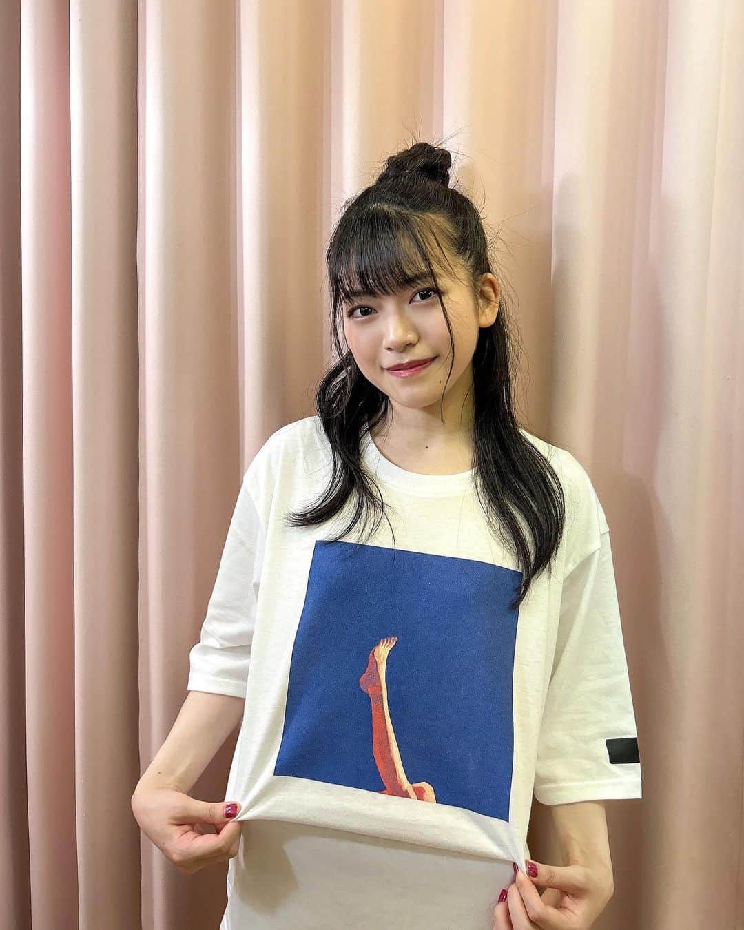 高岡薫のインスタグラム：「👕  #米津玄師 さん #lady #tシャツ #米津玄師2023tour空想」
