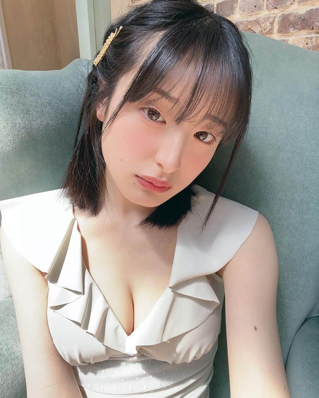 川原美咲さんのインスタグラム写真 - (川原美咲Instagram)「なぁになぁに？ ・ 恥ずかしがってコメントしてくれない人 なぁぜなぁぜ？ ・ ・ ・ ・ ・ #グラビア #写真部 #なぁになぁに？ #なぁぜなぁぜ #水着 #peakandpine #48times #akb48 #akb新聞 #akb48family」6月22日 21時11分 - misaki_888_sagasaikou