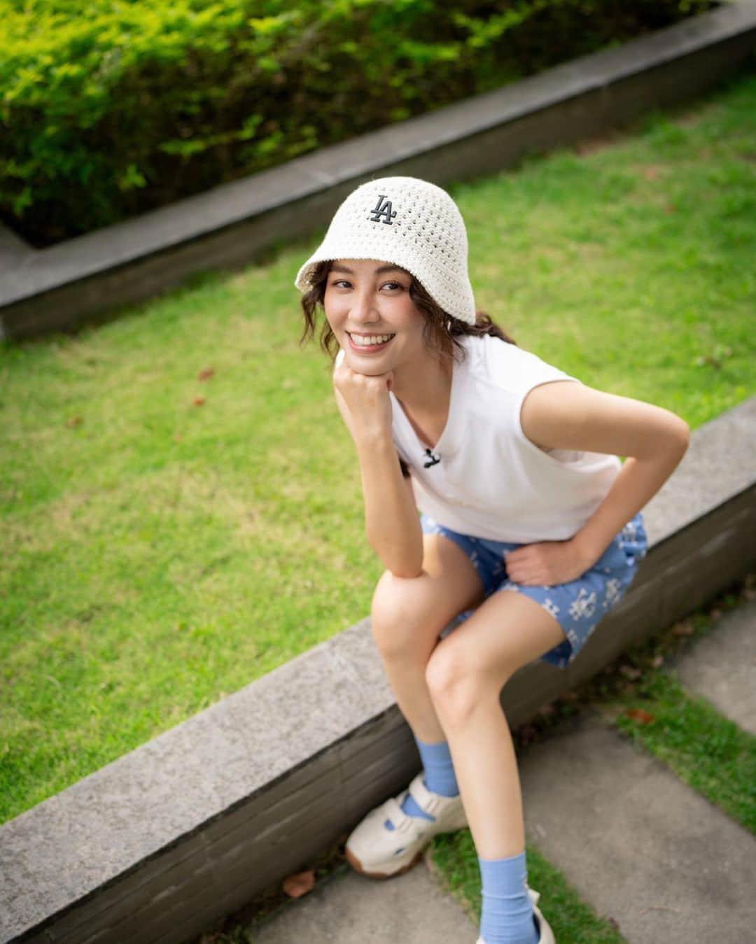 宇珊さんのインスタグラム写真 - (宇珊Instagram)「只想要每天可可愛愛的活著就好了🤍  #願每一個受傷的靈魂都能得到平靜 #端午節快樂   全身穿搭 @mlbkorea_taiwan  #MLBKOREA_TAIWAN」6月22日 21時14分 - shanliu0608