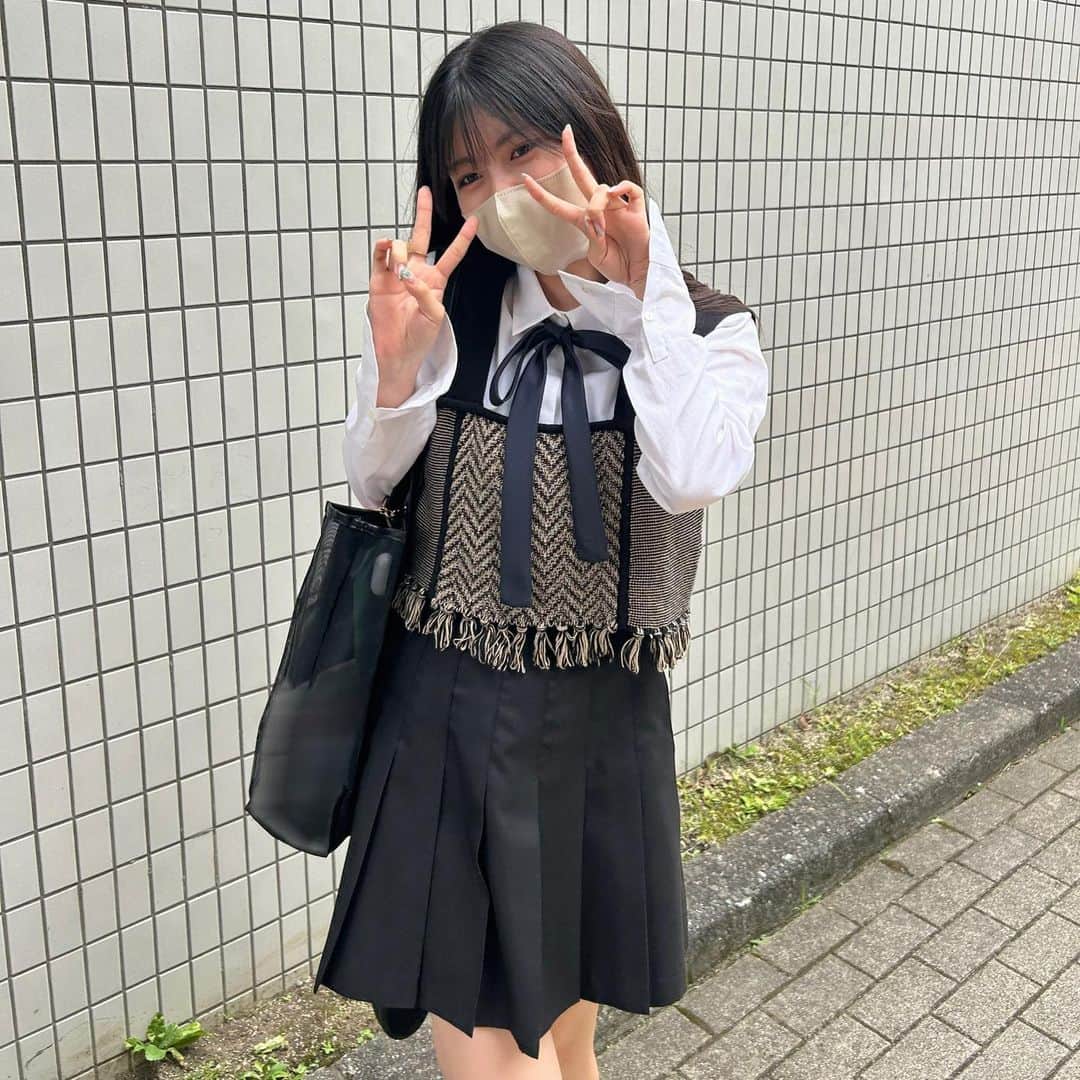 小林星蘭のインスタグラム：「✌🏻📸✌🏻 #ootd」