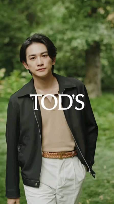 町田啓太のインスタグラム：「#Tods #TodsSS24 @tods @walterchiapponi」