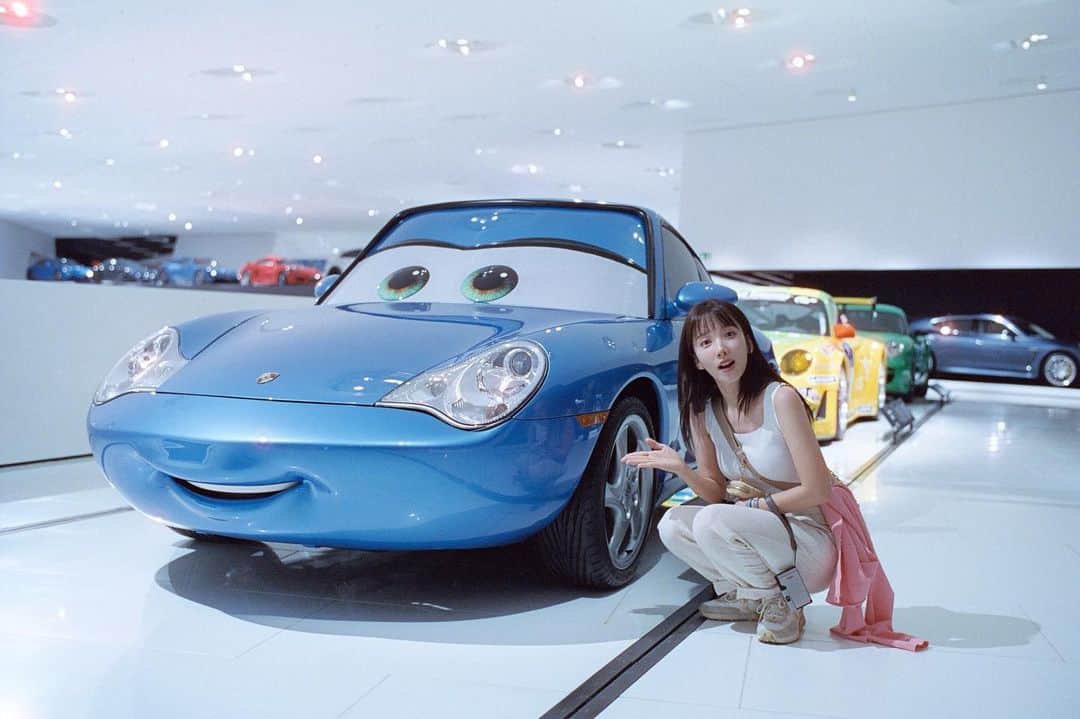 キム・ジスクさんのインスタグラム写真 - (キム・ジスクInstagram)「Museum!!!🚙」6月22日 21時53分 - jisook718
