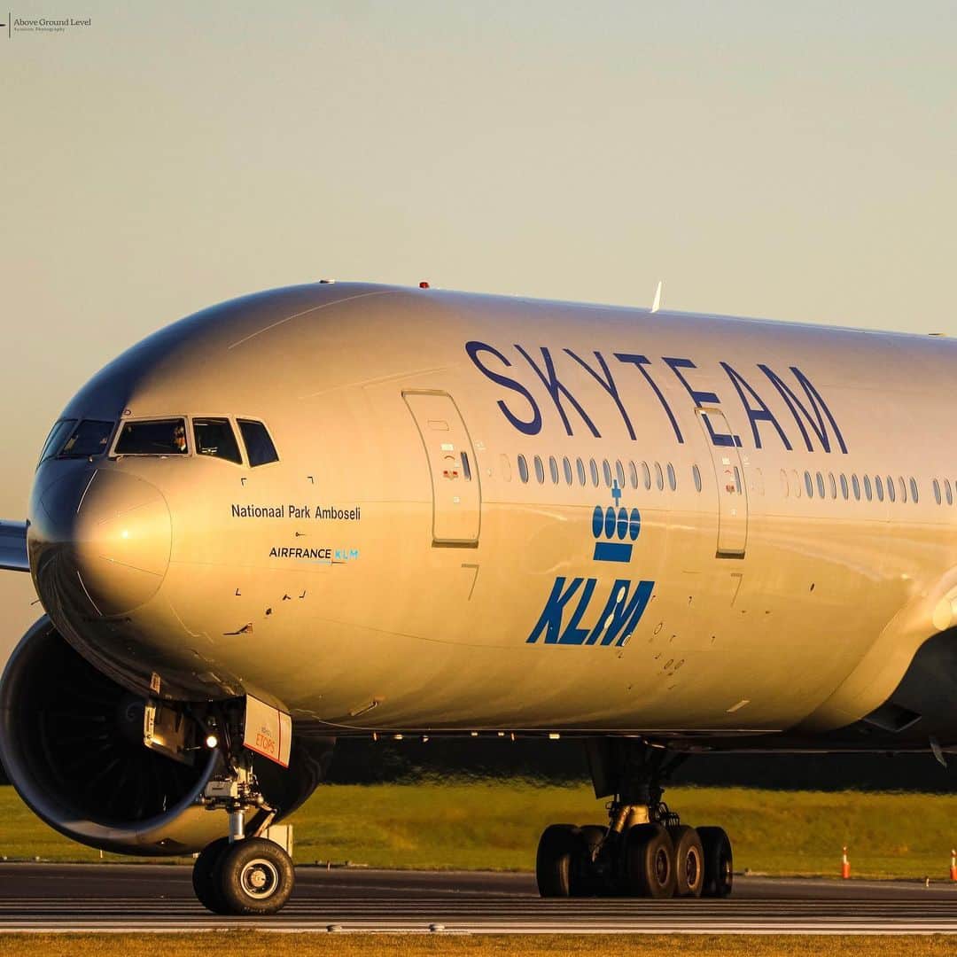 KLMオランダ航空さんのインスタグラム写真 - (KLMオランダ航空Instagram)「Happy anniversary @skyteamalliance! 🎉✈️ Here’s to many more years of spreading our wings together.  #skyteamanniversary #skyteam23 #klm #royaldutchairlines   📸 @aboveground.level」6月22日 22時00分 - klm