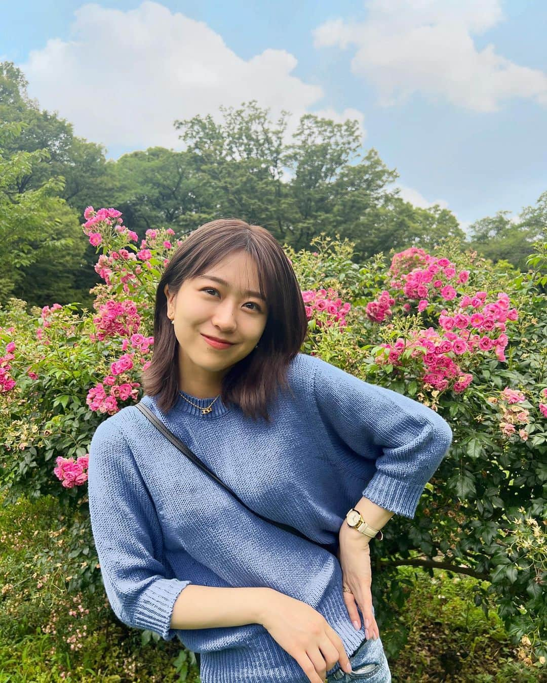 篠崎彩奈さんのインスタグラム写真 - (篠崎彩奈Instagram)「家族でお出かけした時🌸 #公園 #お散歩」6月22日 22時06分 - ayana.s_official