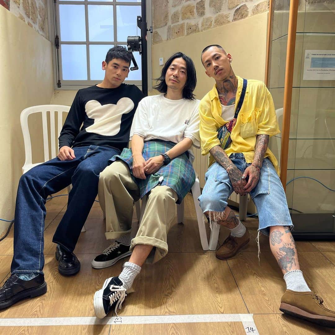 UTAさんのインスタグラム写真 - (UTAInstagram)「@facetasmtokyo ss24  kickin off Paris with 2 looks back with @facetasmtokyo fam! This was a special show because @ochiaihiromichi and I had been meeting from Tokyo with the creation of this show and I was honored to be even just a bit part of the process of putting together a beautiful show.   @ochiaihiromichi 東京からパリ、本当にありがとうございました。ショーを作り上げるプロセス、間近で経験できて光栄でした。」6月23日 8時52分 - utauuu