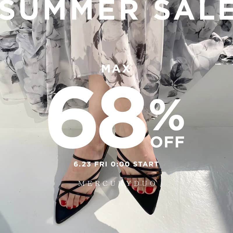MERCURYDUOのインスタグラム：「《 SUMMER SALE》  ／ 2023 SUMMER SALE スタート！ ＼　  只今より6時間はゲリラセール！ 対象のSALEアイテムが50%OFFに。  数に限りがございますので お早めのCHECKがおすすめです。  SALE会場は @mercuryduo_styling の トップURL、 またはストーリーやハイライトから✔︎  ＿＿＿＿＿＿＿＿＿＿＿＿＿＿ ㅤ  @mercuryduo_com  #MERCURYDUO #マーキュリーデュオ #公式通販runwaychannel  ＿＿＿＿＿＿＿＿＿＿＿＿＿＿ ㅤ #セール#夏セール#サンダル#大人可愛い #大人可愛いコーデ#大人フェミニン #olコーデ#ファッション#カフェコーデ #推し活#推し活コーデ#フェミニン」