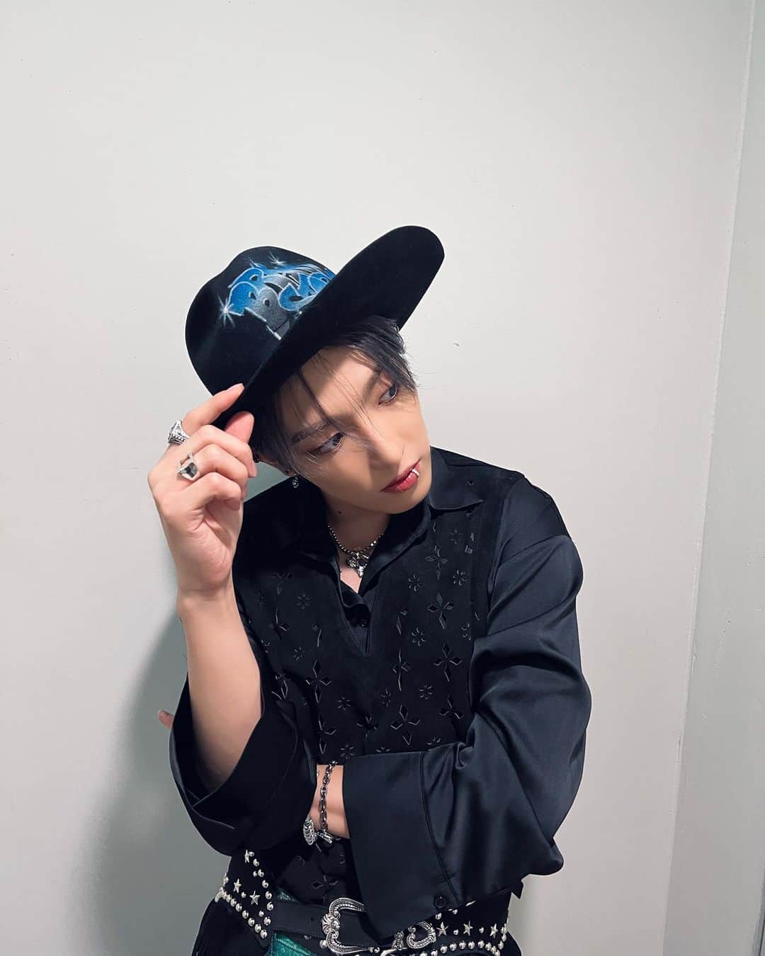 ATEEZさんのインスタグラム写真 - (ATEEZInstagram)「[#Hong_stagram] 🤠  #ATEEZ #에이티즈 #HONGJOONG #홍중」6月23日 0時33分 - ateez_official_