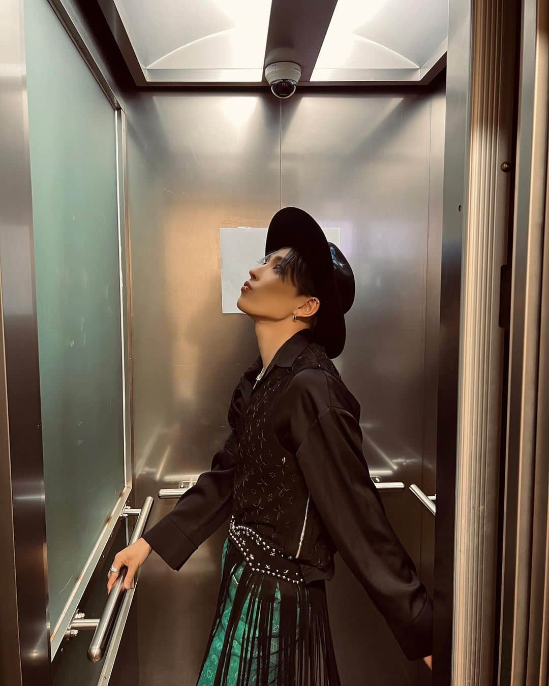 ATEEZさんのインスタグラム写真 - (ATEEZInstagram)「[#Hong_stagram] 🤠  #ATEEZ #에이티즈 #HONGJOONG #홍중」6月23日 0時33分 - ateez_official_