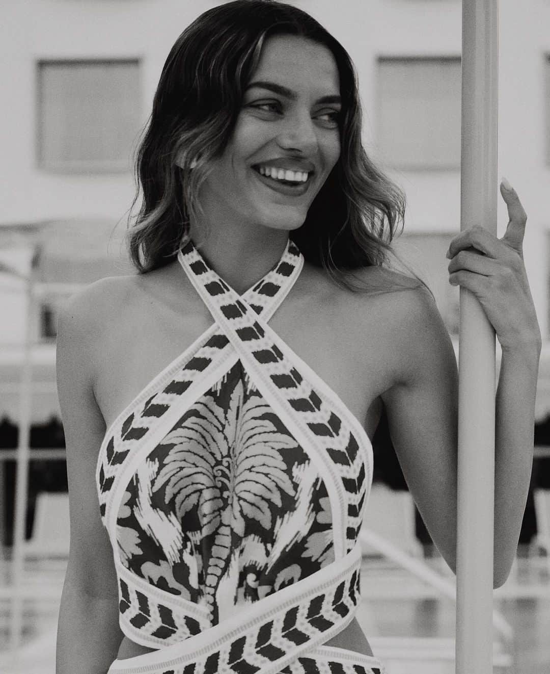 ブレッヒェ・ハイネンのインスタグラム：「🧡 @anthropologie by @colinleaman」