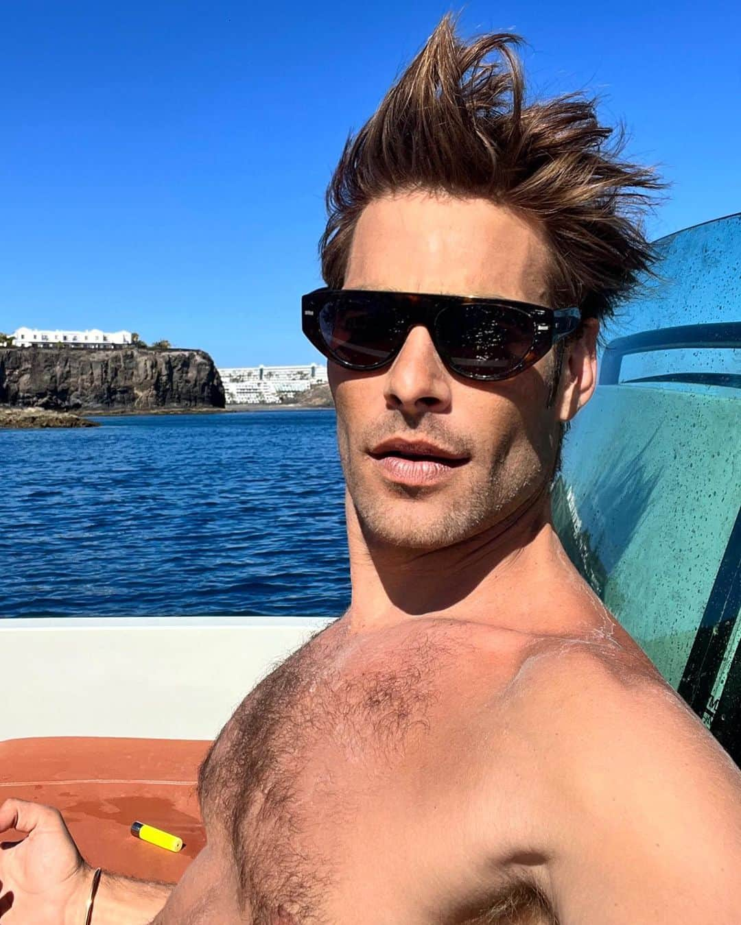 ジョン・コルタジャレナさんのインスタグラム写真 - (ジョン・コルタジャレナInstagram)「H2O」6月23日 0時57分 - jonkortajarena