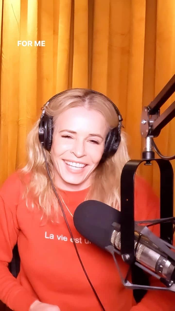 チェルシー・ハンドラーのインスタグラム：「@gabunion talks about the daily decision to be in a healthy relationship on new episode of dear Chelsea. Steaming now.」