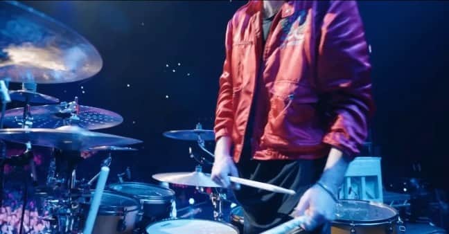 トリスタン・エヴァンズのインスタグラム：「Bounce bounce bounce」