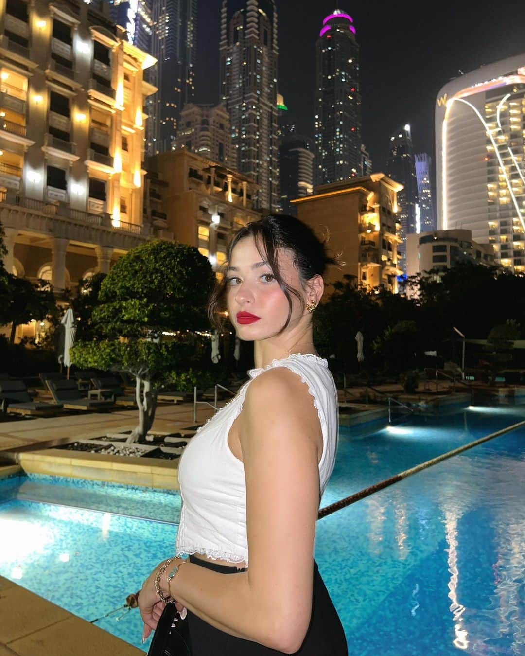 ユスラ・マルディニさんのインスタグラム写真 - (ユスラ・マルディニInstagram)「Habibi Dubai was fun 🙇🏽‍♀️」6月23日 2時32分 - yusramardini