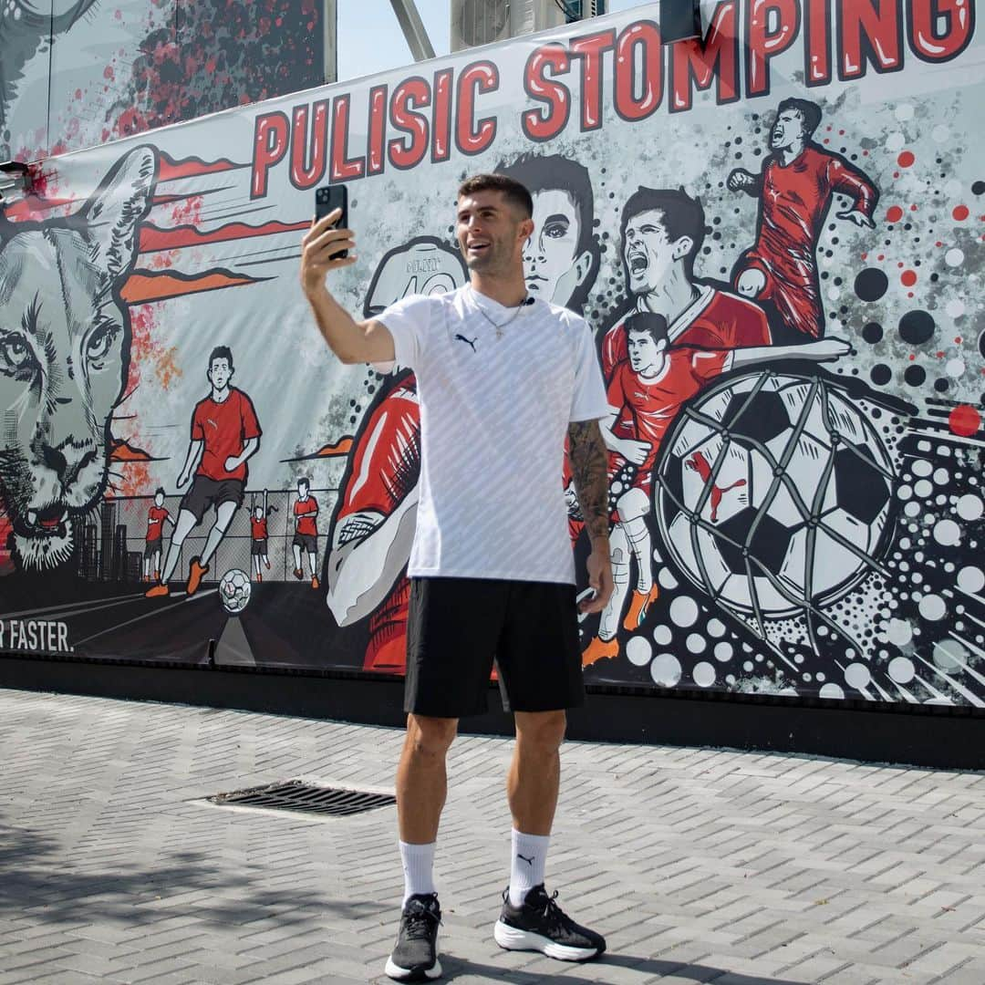 クリスチャン・プリシッチさんのインスタグラム写真 - (クリスチャン・プリシッチInstagram)「Officially opening the Pulisic Stomping Grounds in Miami 🙌   Happy to give back to the community and provide a safe place for kids to play soccer.   This is just the beginning.   #PulisicStompingGrounds @pumafootball」6月23日 3時46分 - cmpulisic