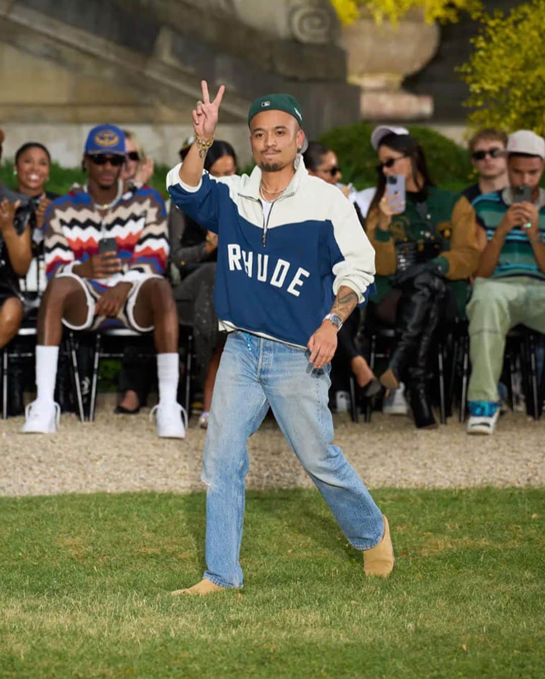 のインスタグラム：「@hypebeaststyle: In the wake of headlines detailing a new lawsuit accusing the designer of “mishandling funds” by @rhude's stakeholders, @rhuigi Villaseñor took to Paris Fashion Week to stage a runway show for the brand’s Spring/Summer 2024 collection.⁠ ⁠ Titled “A Dream Within A Dream,” the range is dedicated to the aspirations Villaseñor had as a child. Stylistically articulating his version of the American Dream, Rhuigi set out to reinterpret the moments in fashion and in culture that have shaped how he has grown to be as a designer. The collection is classic, with notes of Americana permeating well-tailored ensembles and movement-focused pieces, as well as standard RHUDE pull overs, beach shorts and blazers.⁠ ⁠ Here, Rhuigi continues to find his stride in high-end varsity styles, returning to the founding pillars of his codes as he looks to expand the scope of his lifestyle brand — one now riddled with controversy. See RHUDE’s full SS24 collection at the link in bio.⁠ Photo: Rhude」