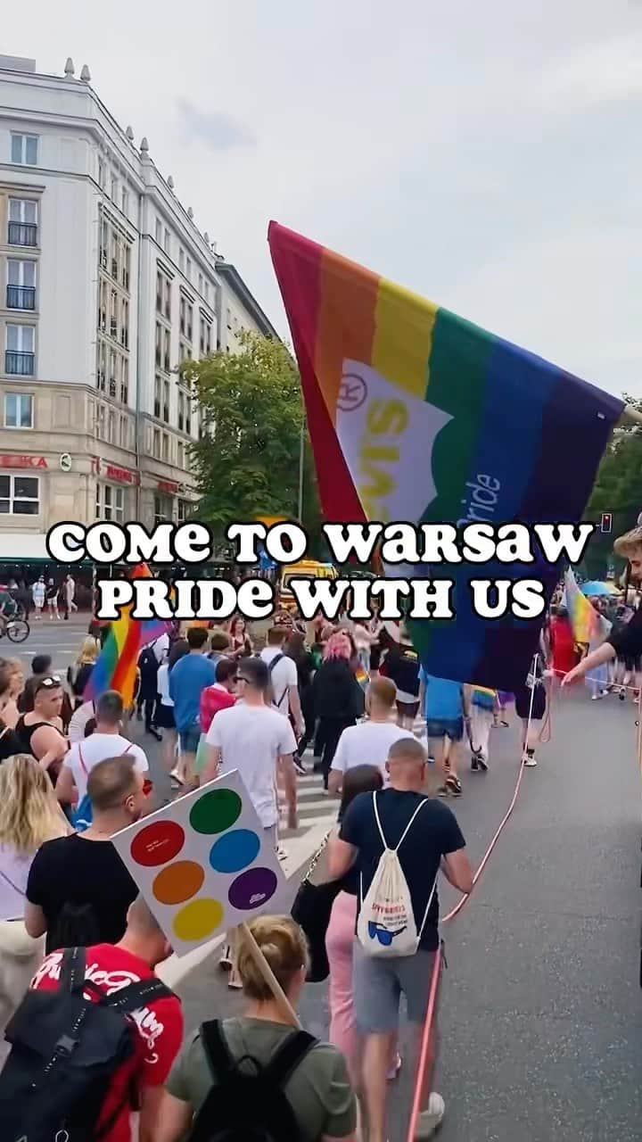 Levi’sのインスタグラム：「Showing up at Warsaw Pride with Ayishat Akanbi 🌈」