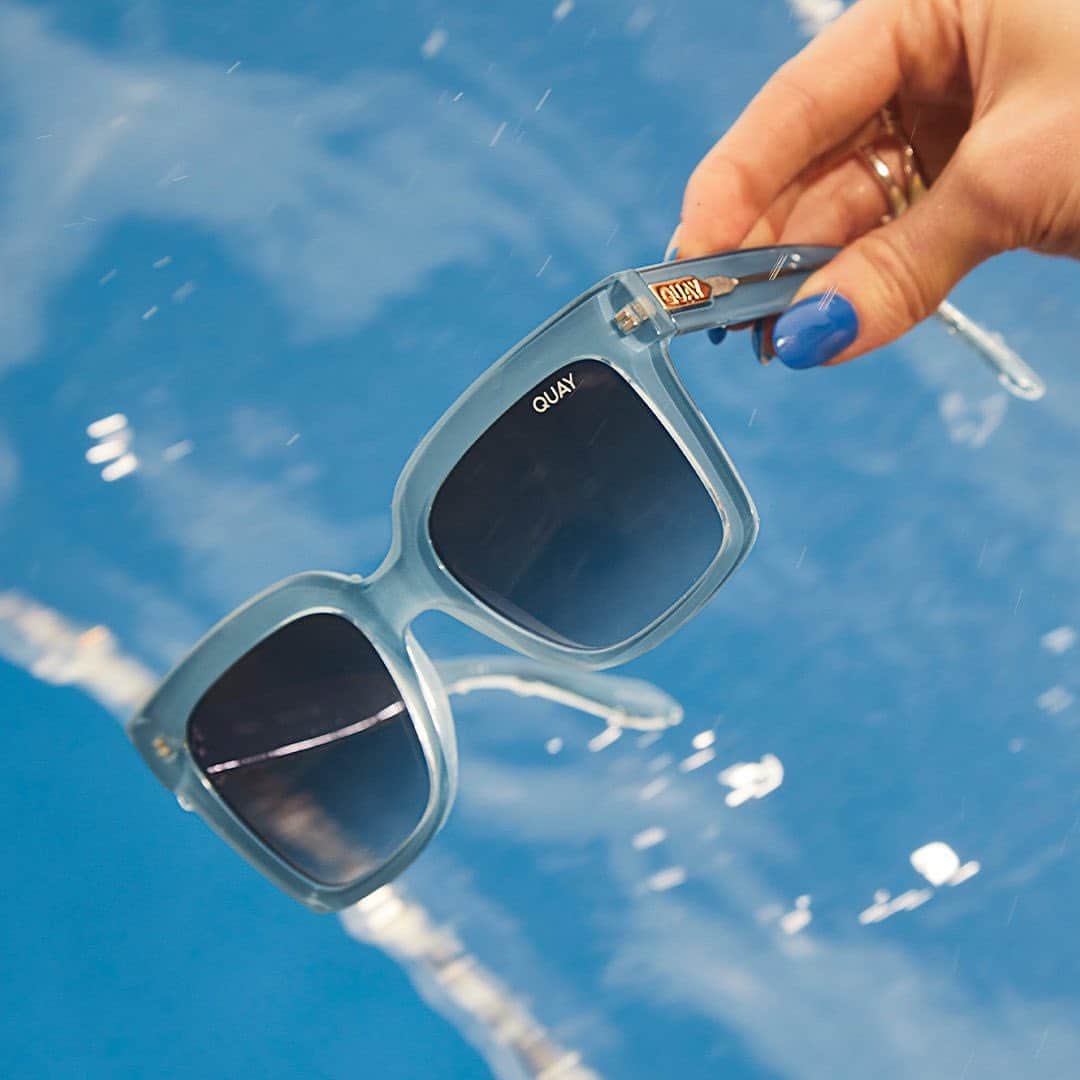 quayaustraliaさんのインスタグラム写真 - (quayaustraliaInstagram)「Thirst for sunnies = quenched ft. ICY #FINDYOURQUAYS #FINDYOURDOPAMINE」6月23日 5時42分 - quayaustralia