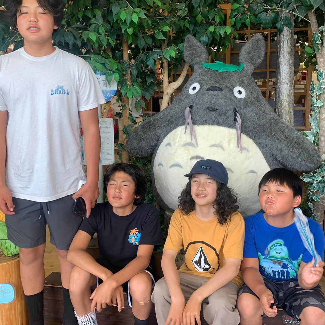 上田ユキエさんのインスタグラム写真 - (上田ユキエInstagram)「🇺🇸 Family Japan Trip 🇯🇵 前半戦。広島県〜鳥取県〜島根県〜山口県。広島原爆ドーム、大山、出雲大社、足立美術館、宮島、錦帯橋。  #family #trip #japan」6月23日 6時06分 - yukie_ueda