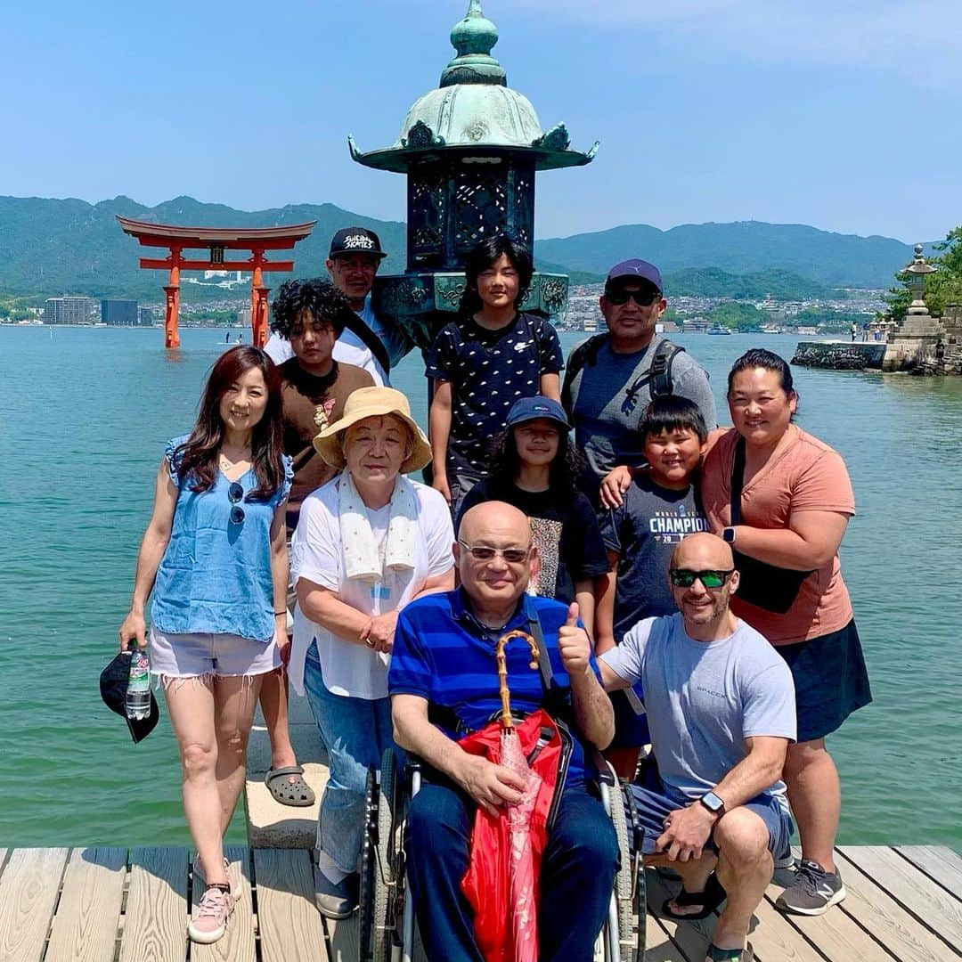 上田ユキエさんのインスタグラム写真 - (上田ユキエInstagram)「🇺🇸 Family Japan Trip 🇯🇵 前半戦。広島県〜鳥取県〜島根県〜山口県。広島原爆ドーム、大山、出雲大社、足立美術館、宮島、錦帯橋。  #family #trip #japan」6月23日 6時06分 - yukie_ueda