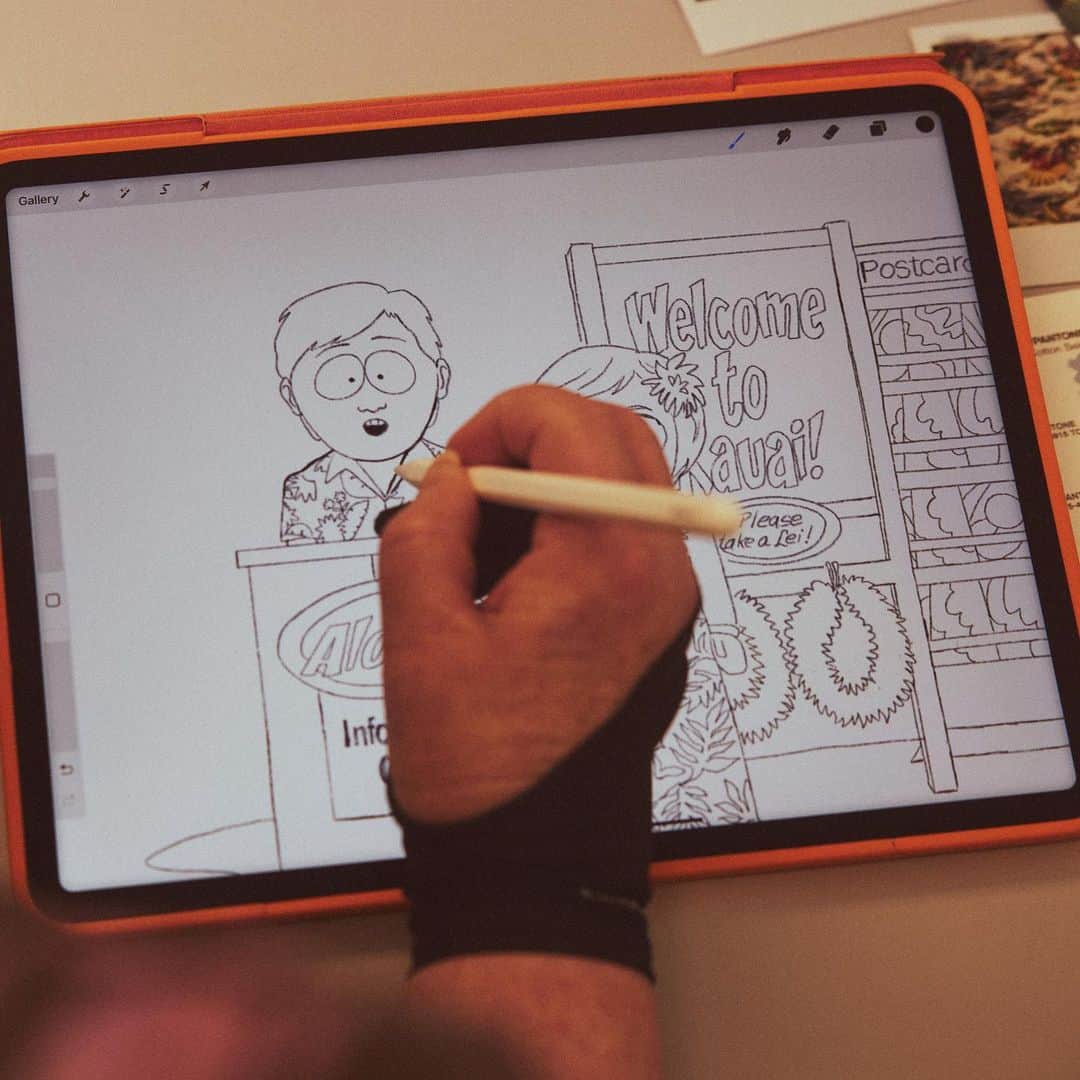 レインスプーナーのインスタグラム：「Our designers had a lot of fun watching this irreverent comedy to pull inspiration for each of the scenes on this print. Swipe through to see the making of the artwork for the print.」